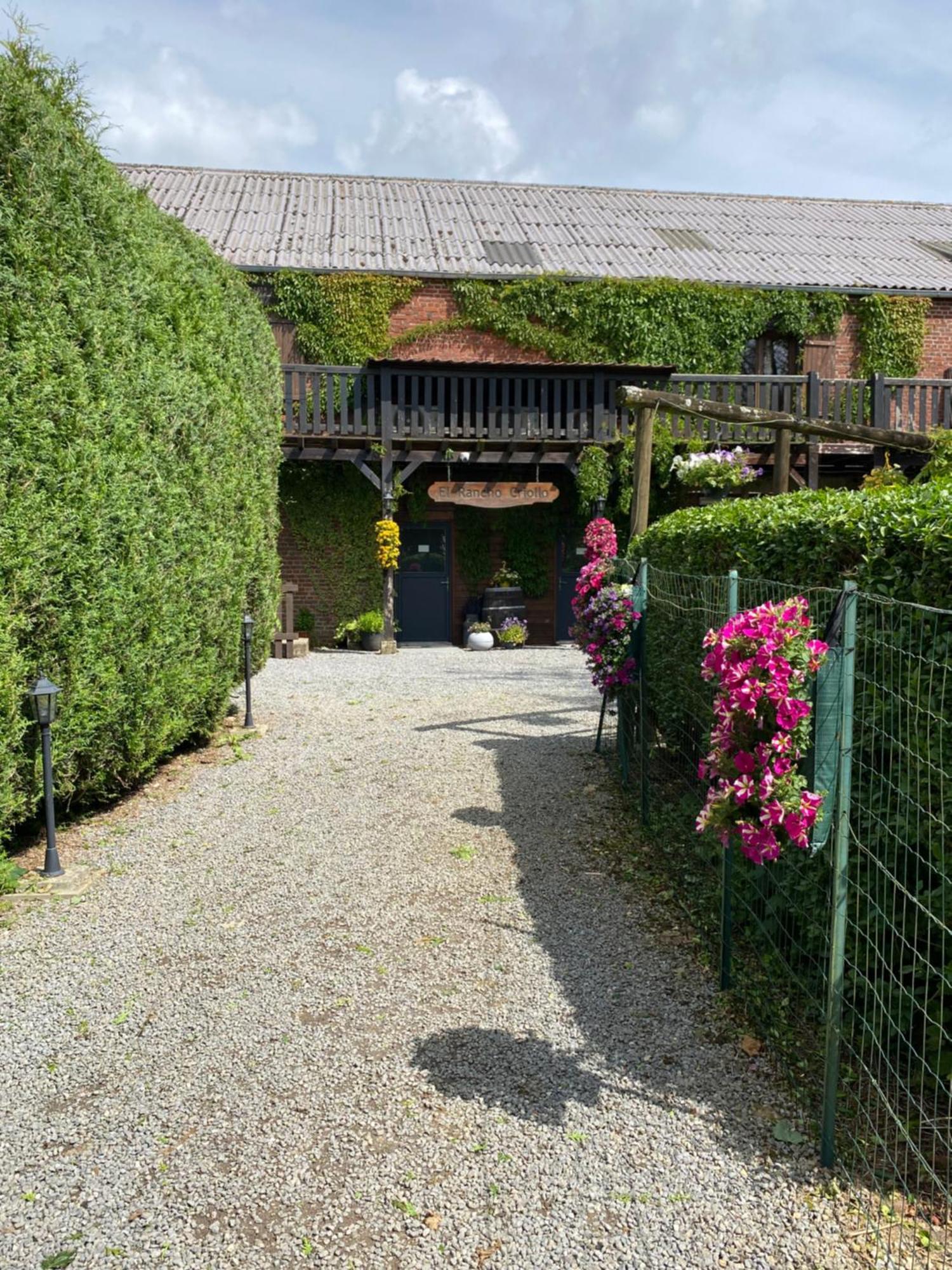 El Rancho Criollo Rooms And Gites Maubert-Fontaine Exteriör bild